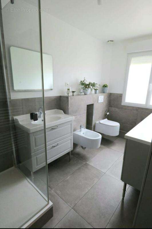 Maison Gressy 7 pièces 160 m2 - photo 13