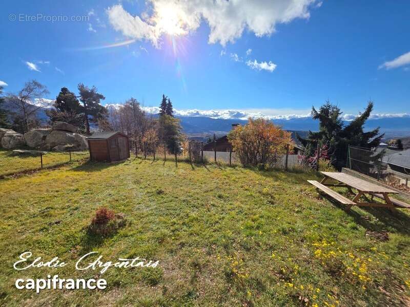 Appartement à FONT-ROMEU-ODEILLO-VIA