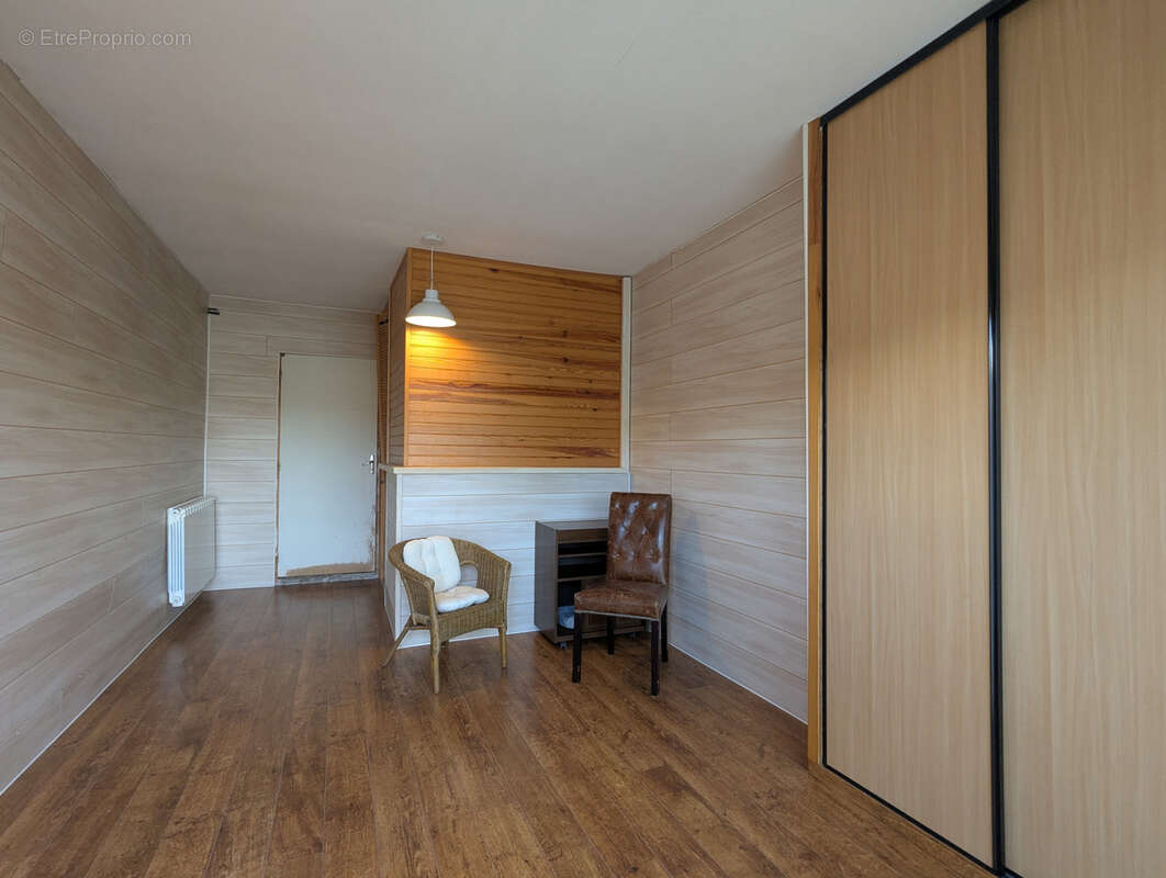 Maison à LAGRAVE