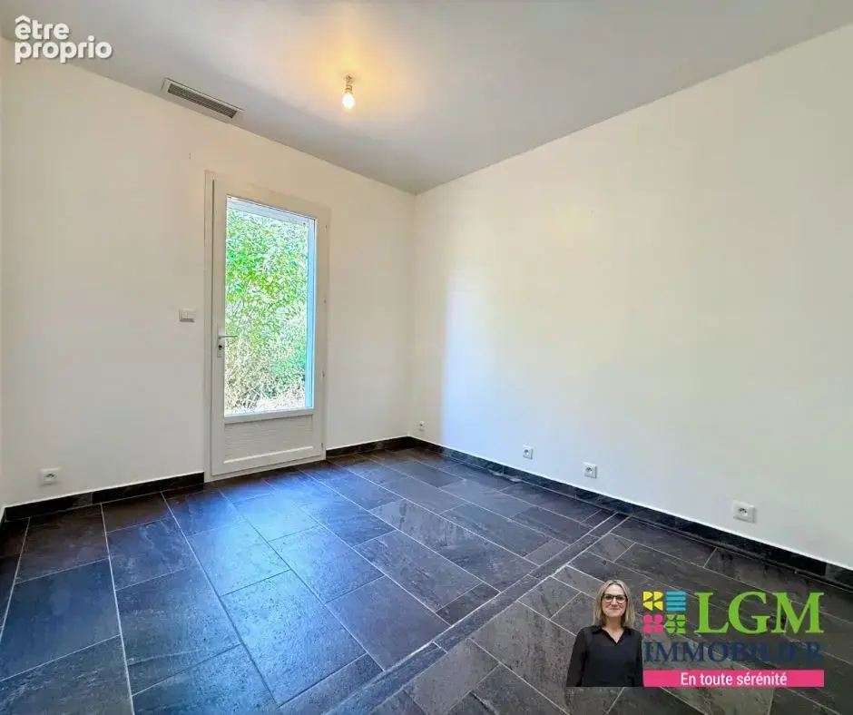 MEYRANNES - Villa 4 pièces avec studio indépendant loué - photo 12