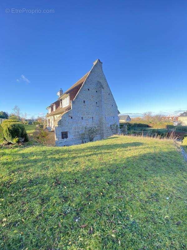 Maison à VILLERVILLE