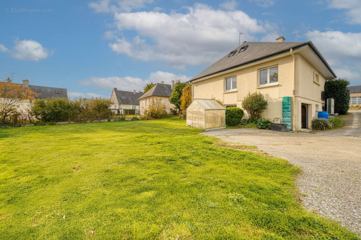 Maison à DOMLOUP