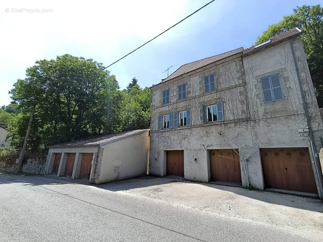 Maison à AUBUSSON