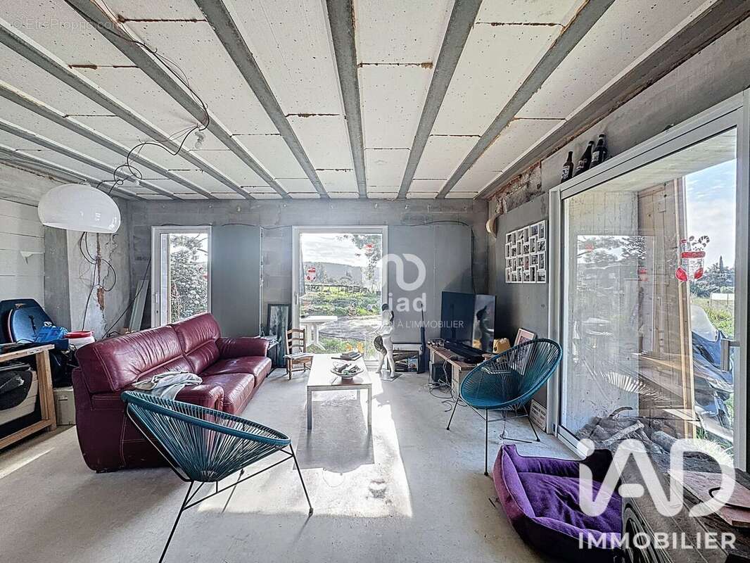 Maison 170 m² à Martigues  - photo 4