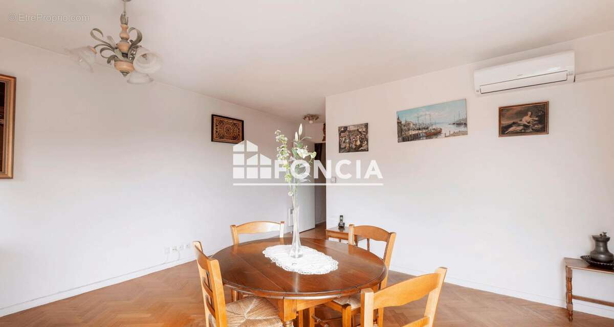 Residence gabriella, hyper-centre-ville, au pied du marche, des ecoles et transports - photo 8