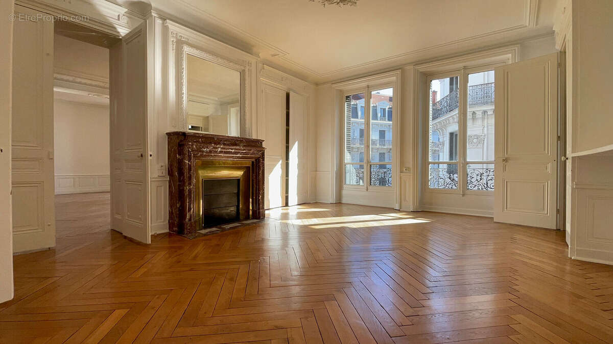 Appartement à LYON-2E