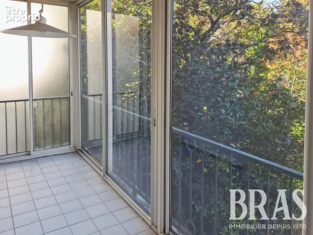 Avenue Camus, appartement avec double garage - photo 5