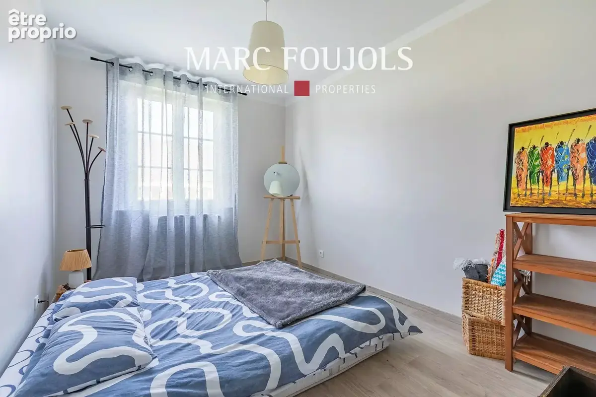 Maison familiale avec piscine et jardin plein sud - photo 12