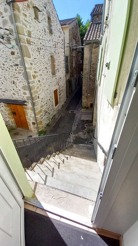 Maison à LE POUJOL-SUR-ORB