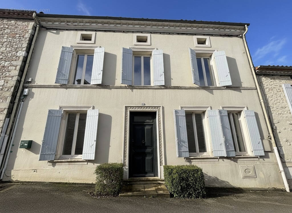 Maison à PENNE-D'AGENAIS