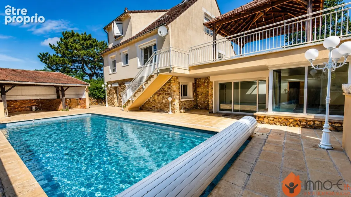 Maison 9 pièces 295 m² à vendre à Nanteuil-Les-Meaux (77100) - photo 3