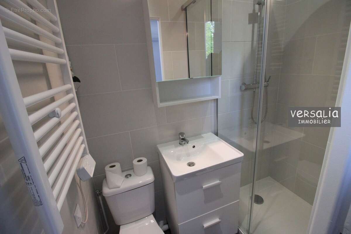 Appartement 6 pièces, 4 chambres. Proche Gare Rive Droite. - photo 15