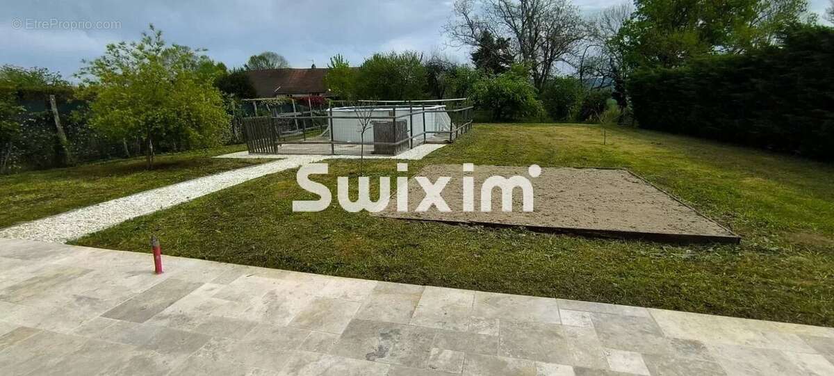 Maison à LONS-LE-SAUNIER