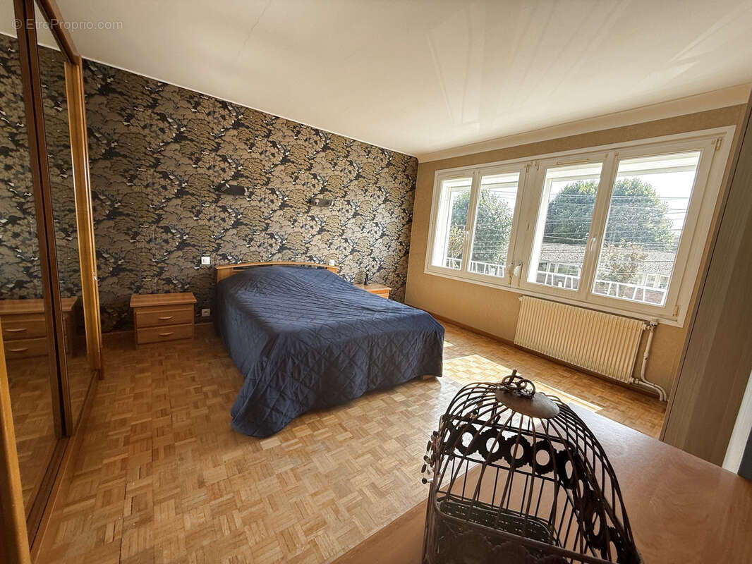 Maison 3 chambres, bureau, jardin, garage - photo 7