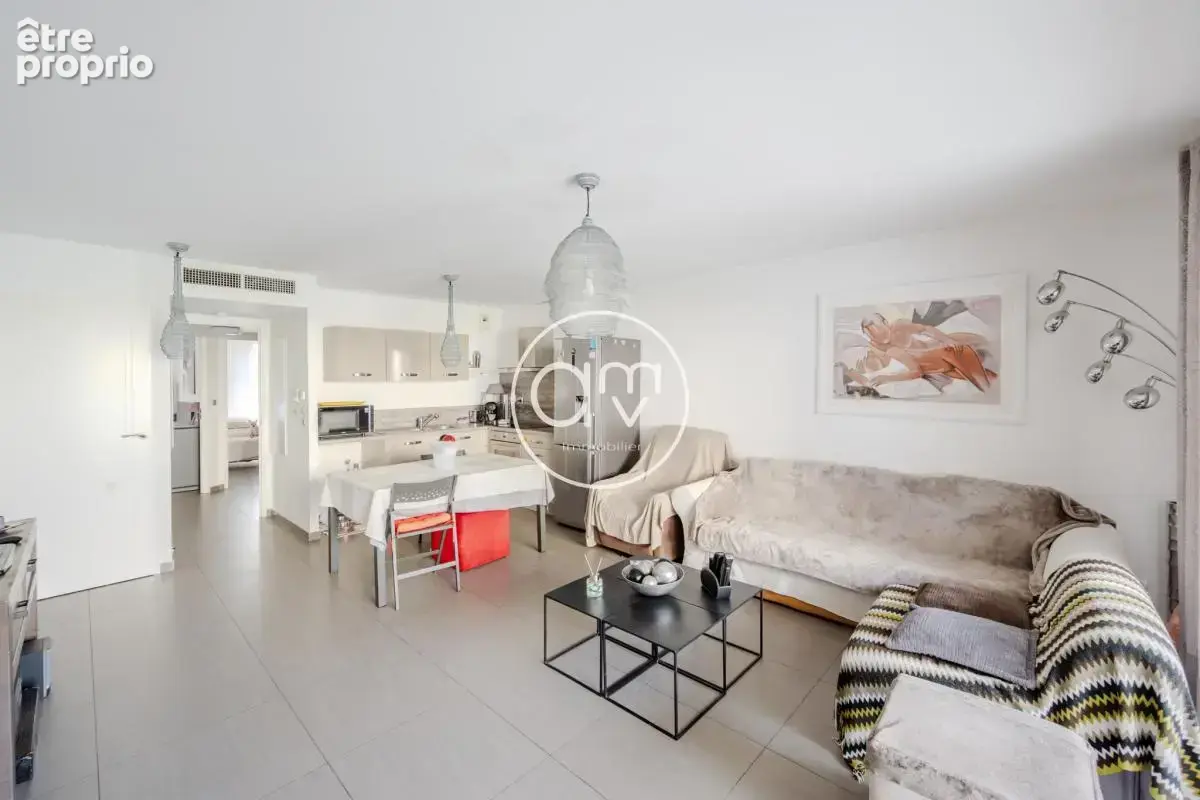 Appartement à HYERES