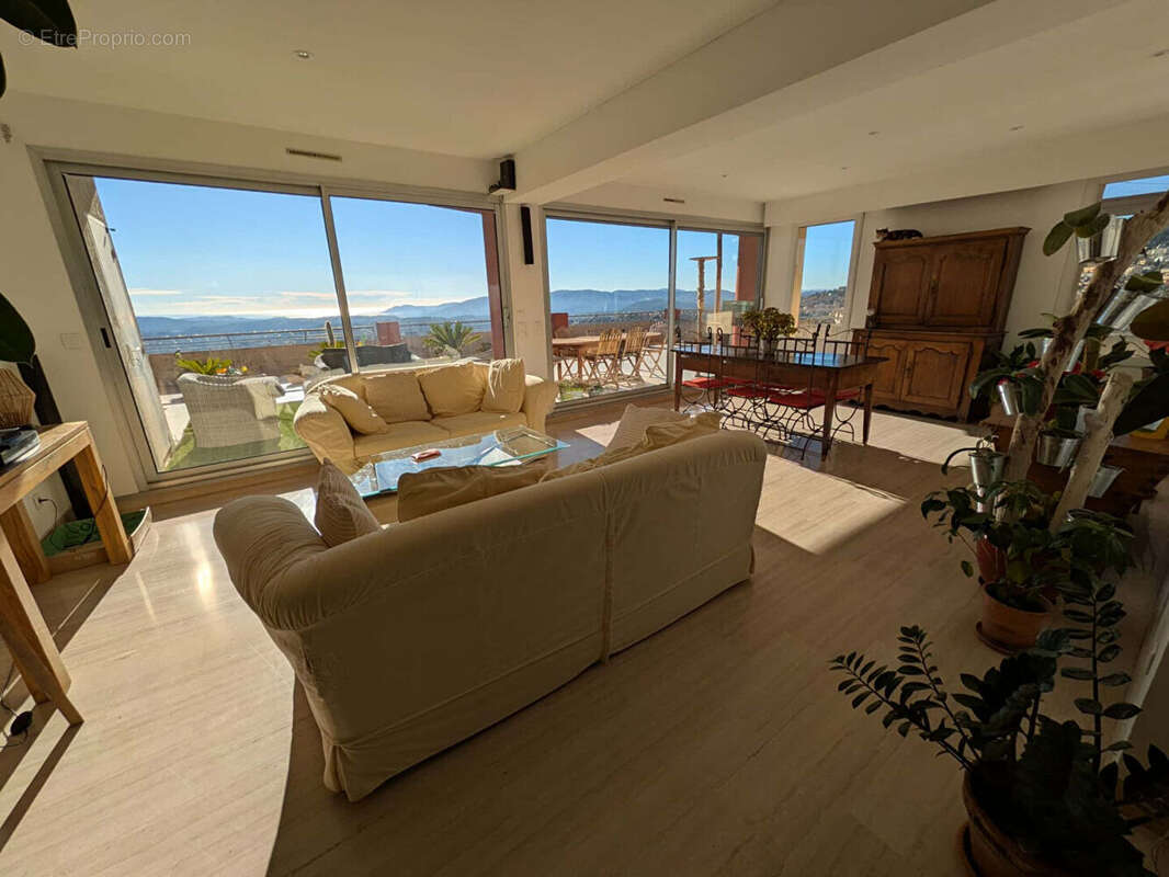 Appartement à GRASSE