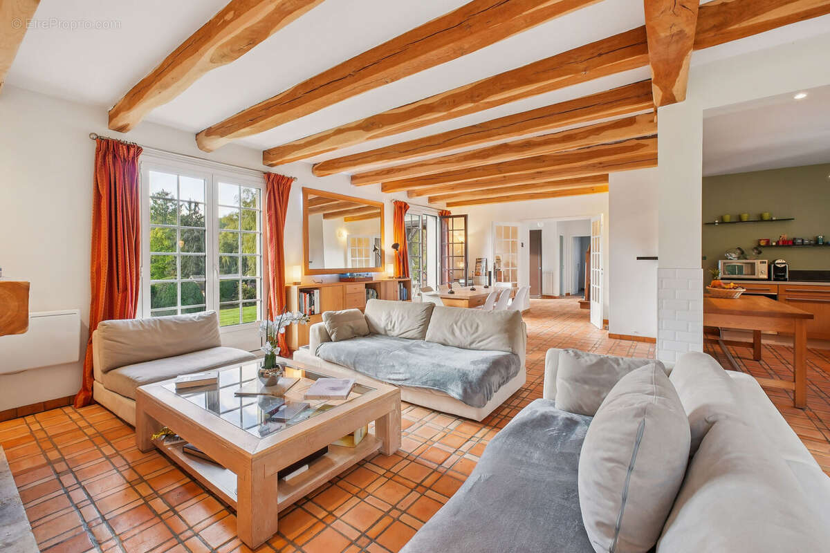 Photo 4 - Maison à MILON-LA-CHAPELLE