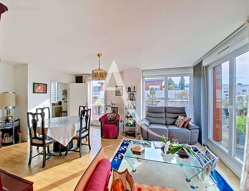 Appartement à MASSY