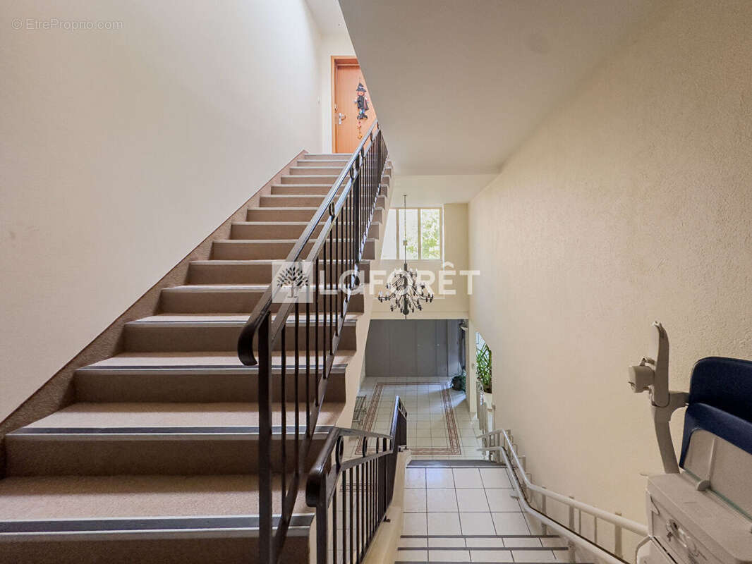 Appartement à SAINT-ISMIER