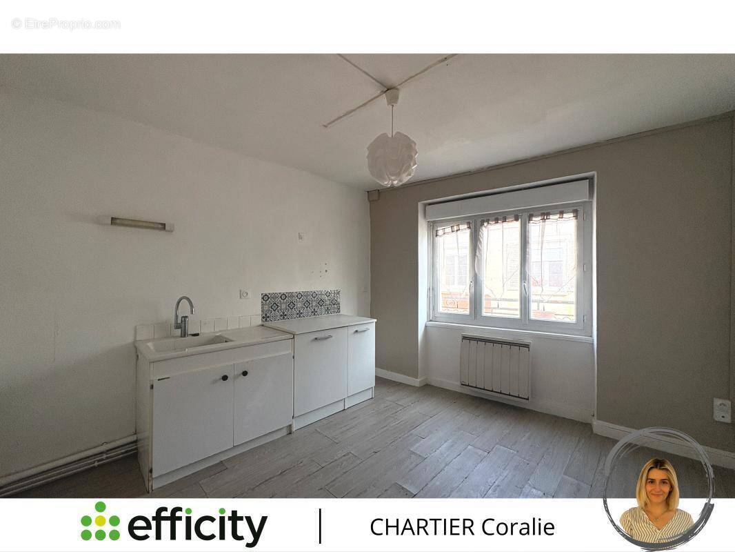 Appartement à PLEUMARTIN