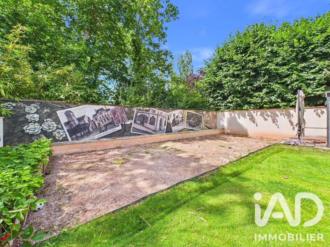 Maison 244 m² à Seine-Port  - photo 7