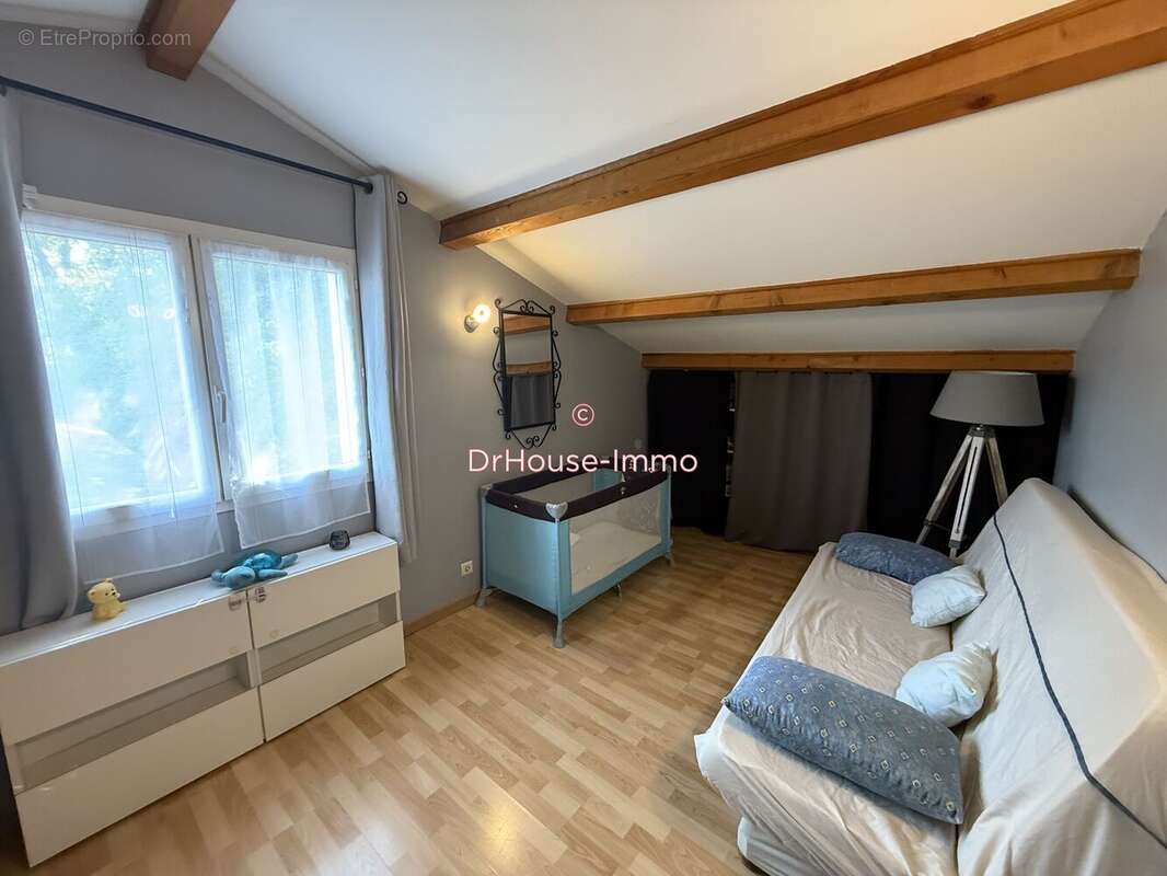 Maison à SAINT-MAXIMIN-LA-SAINTE-BAUME