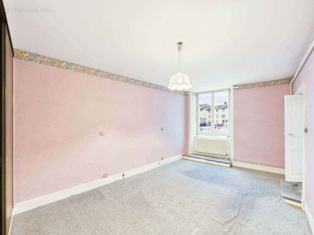 Appartement à AMBERT