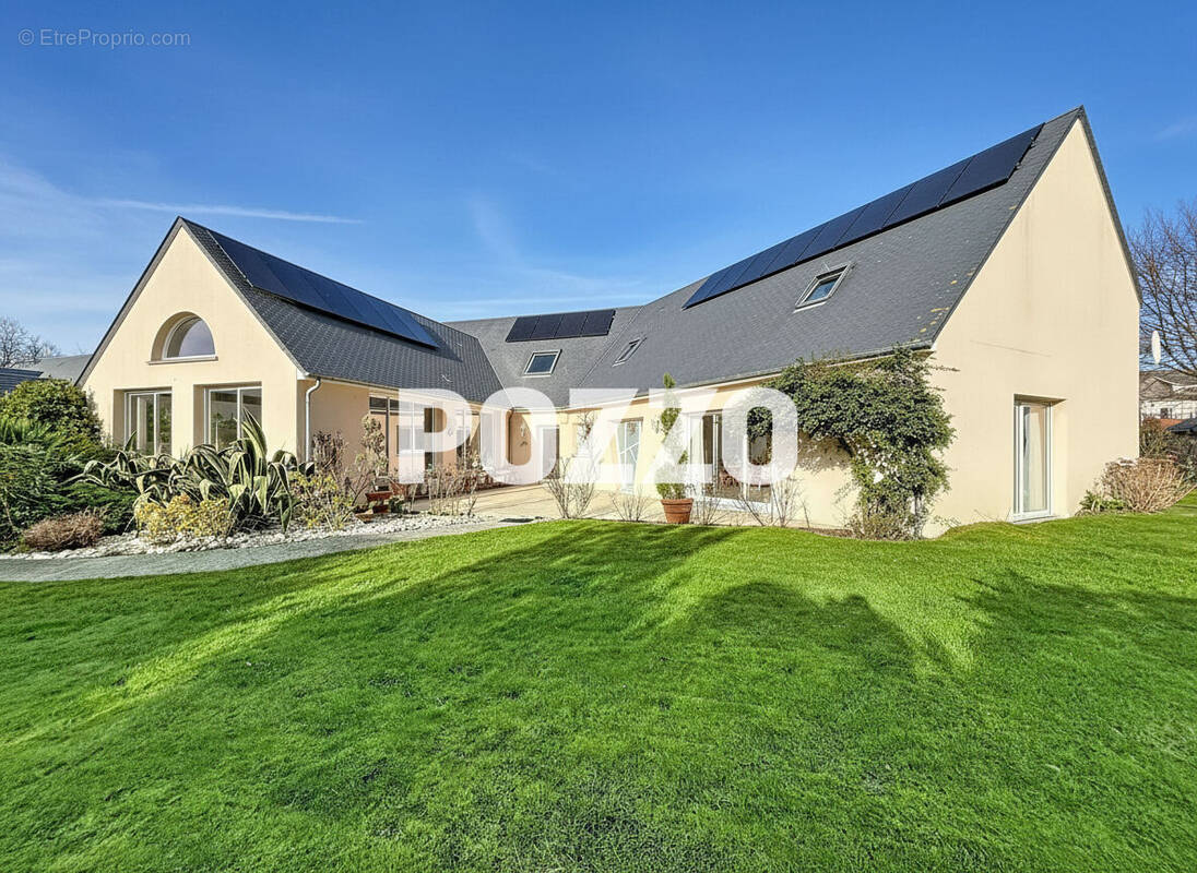 Maison à BREVILLE-SUR-MER