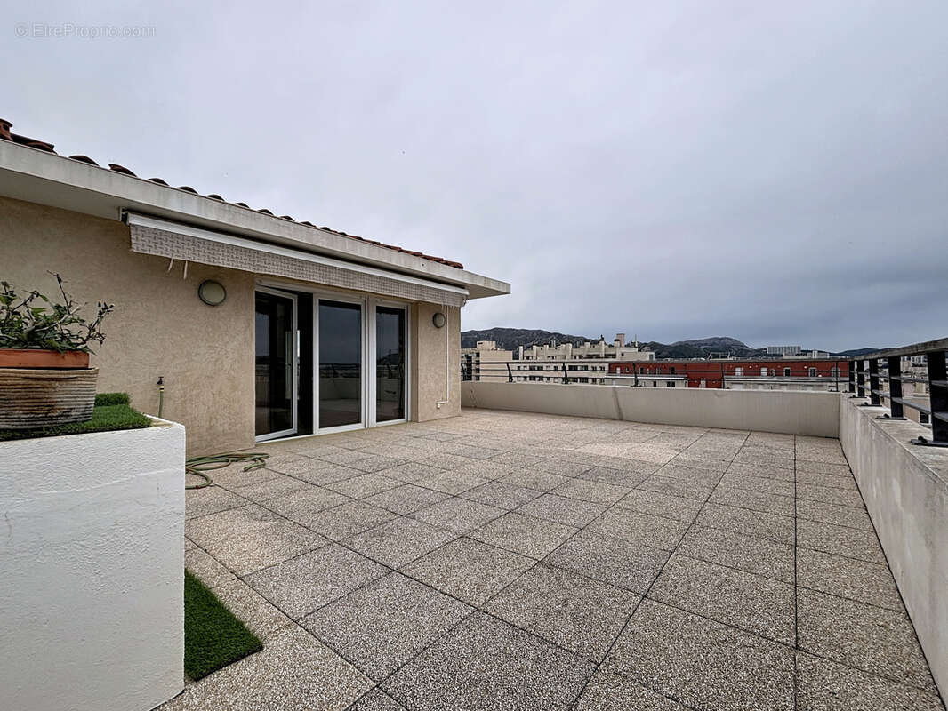 Appartement à MARSEILLE-10E