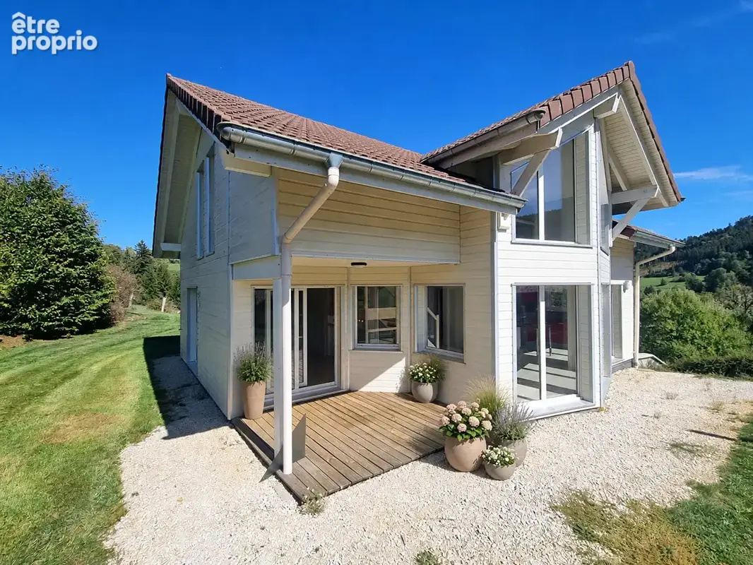 Maison à MONTBENOIT