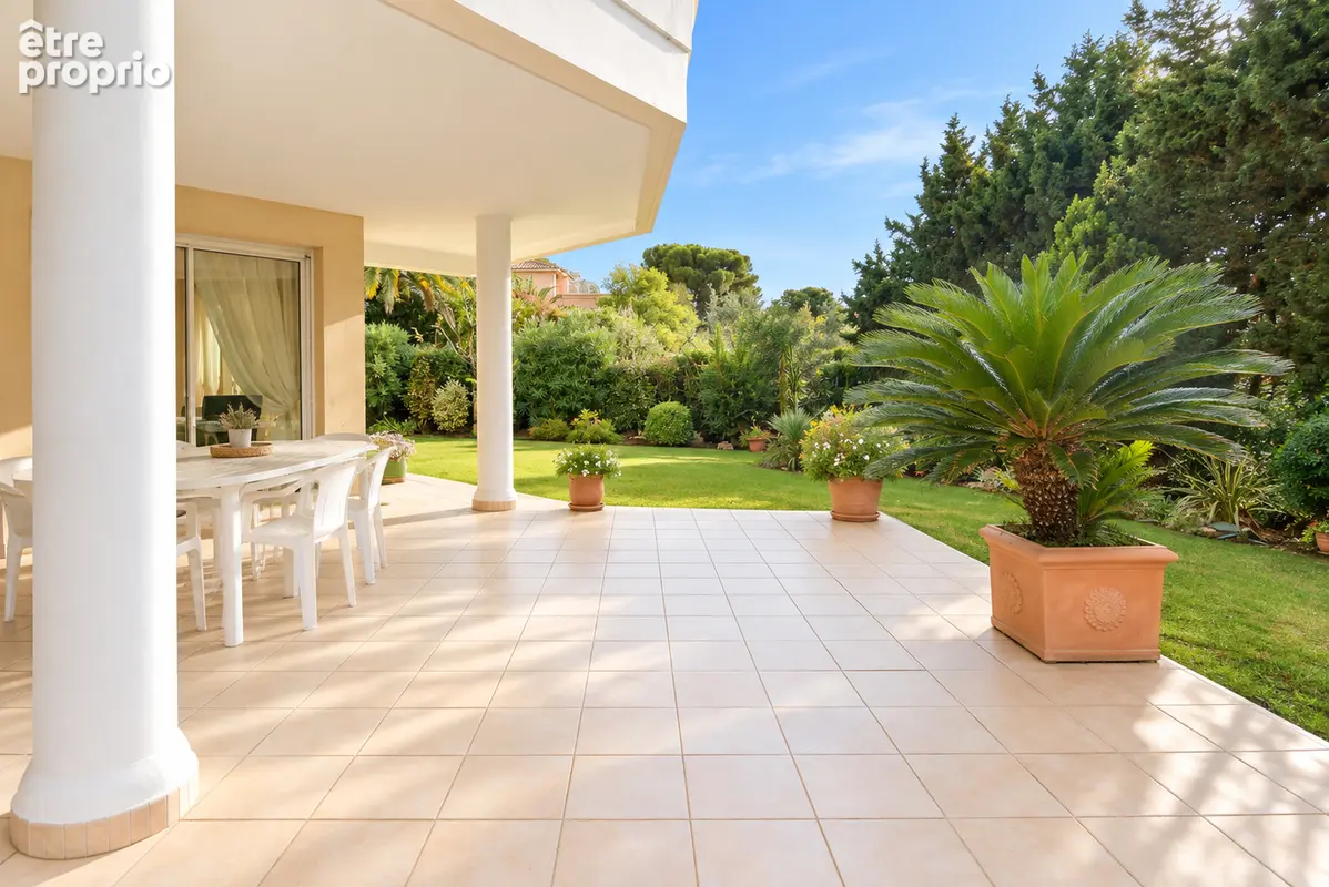 Appartement à SAINT-RAPHAEL