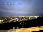 Appartement à SAINTE-FOY-LES-LYON