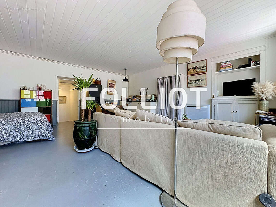 Appartement Granville 1 pièce(s) 35 m2 - photo 2