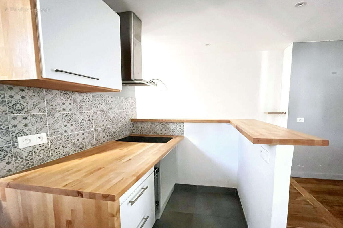 Appartement à PARIS-12E