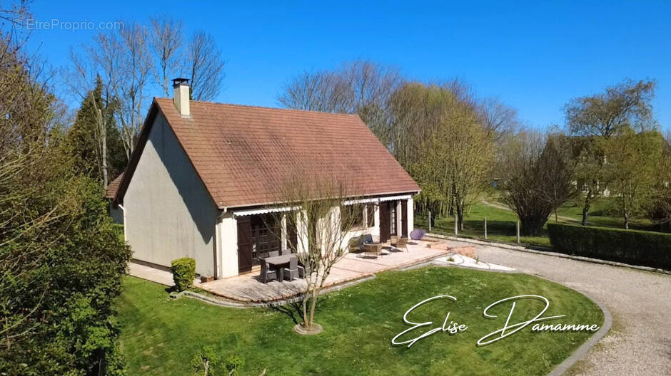 Maison à MONTIVILLIERS