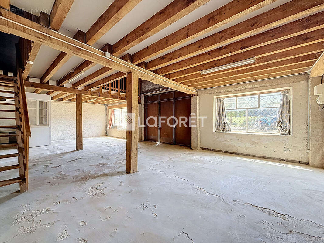 Maison Rouvres-la-chetive 4 pièce(s) 135.37 m2 - photo 15