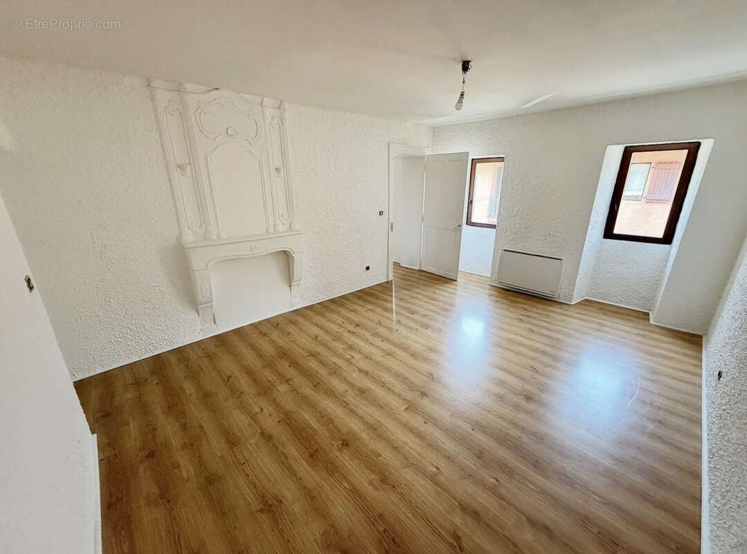 Appartement à TANINGES