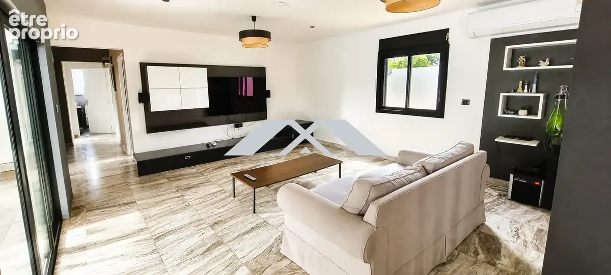 Maison 4 pièces 150 m² à vendre à Saint-Benoit (97470) - photo 6