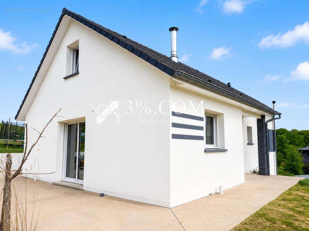 Maison à HADOL