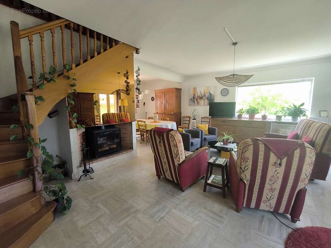 Charmante maison familiale à Saint-Junien, 169 m² - photo 10