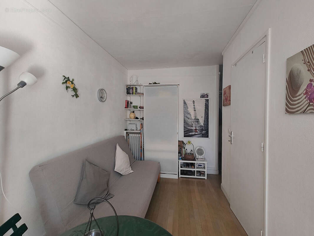 Appartement à PARIS-7E