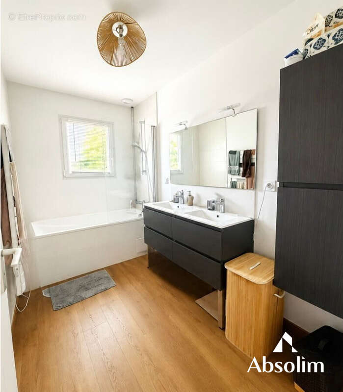 Maison 100 m² à Corne  - photo 8