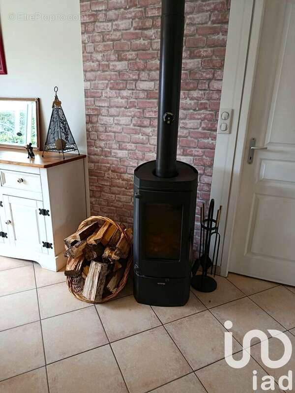 Photo 5 - Maison à SAINT-ETIENNE-DU-BOIS