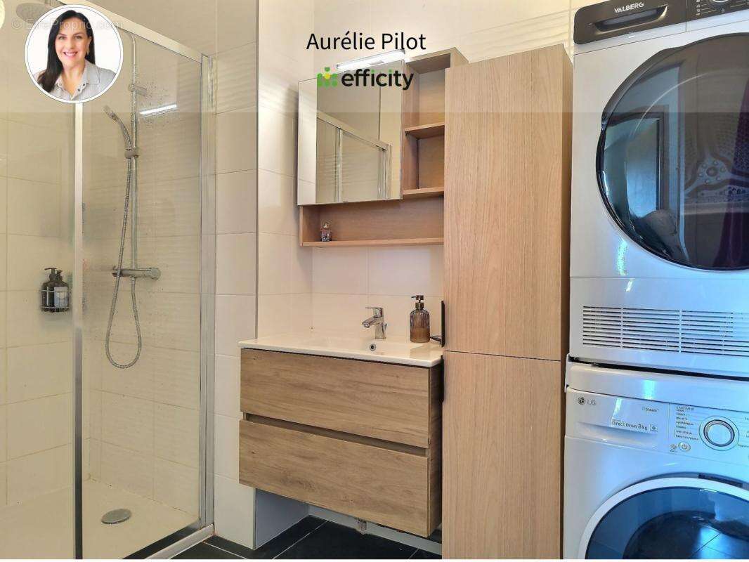 Appartement à POISY