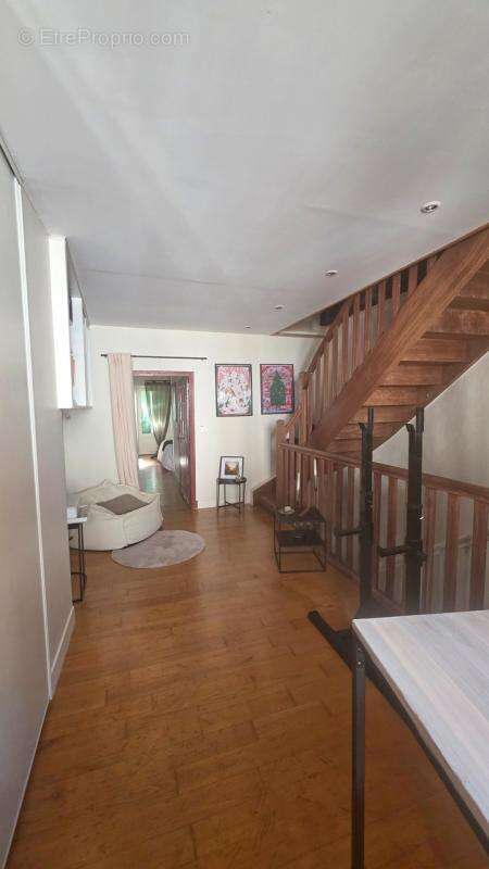 Maison 3 m² à Mauriac  - photo 8