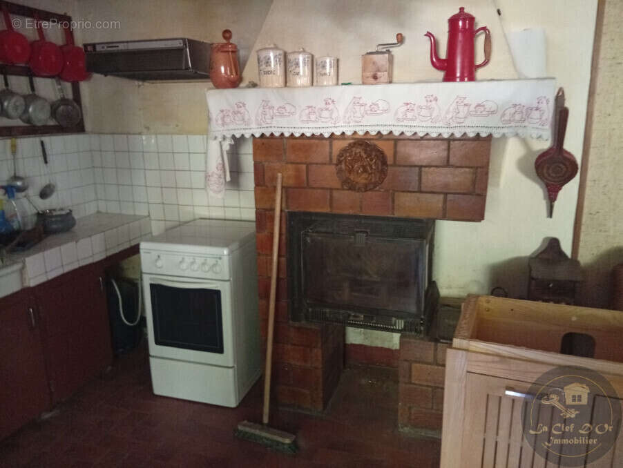 Maison à LE FUGERET