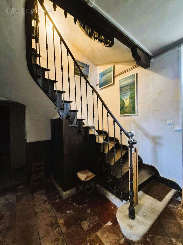 Maison à VILLENEUVE-DE-MARSAN