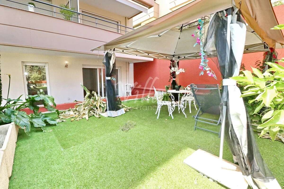 Spacieux 3 pièces avec terrasse à Mandelieu - photo 13