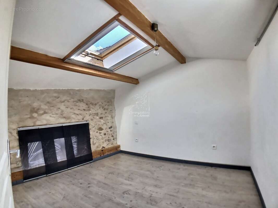 Appartement à GANGES