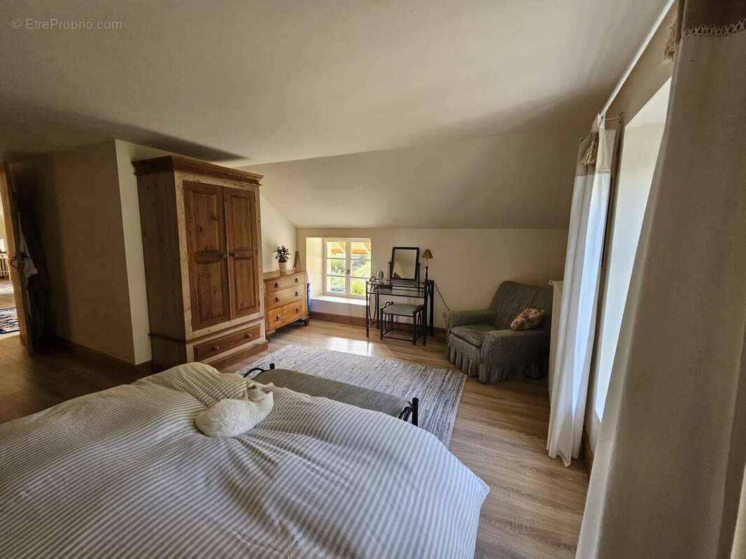 Maison à LABATUT-RIVIERE